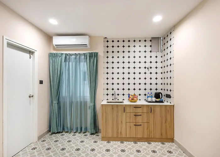 Monday Hotels & Suites Madhapur