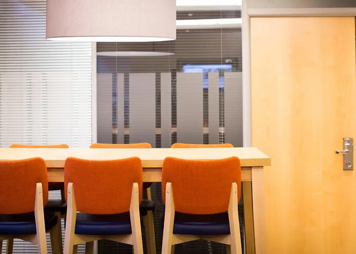 Holiday Inn Express Edinburgh - Royal Mile By Ihg