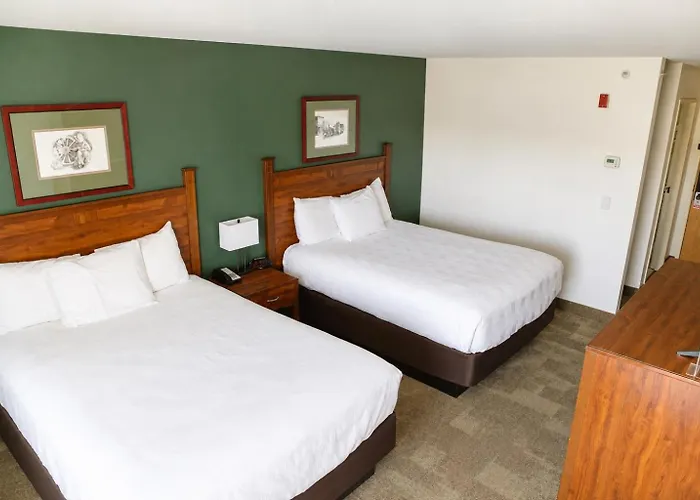 Boothill Inn And Suites