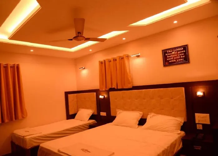 Le Emerald Residency