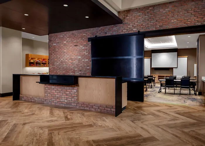 Hyatt House Nashville Downtown-Convention Center