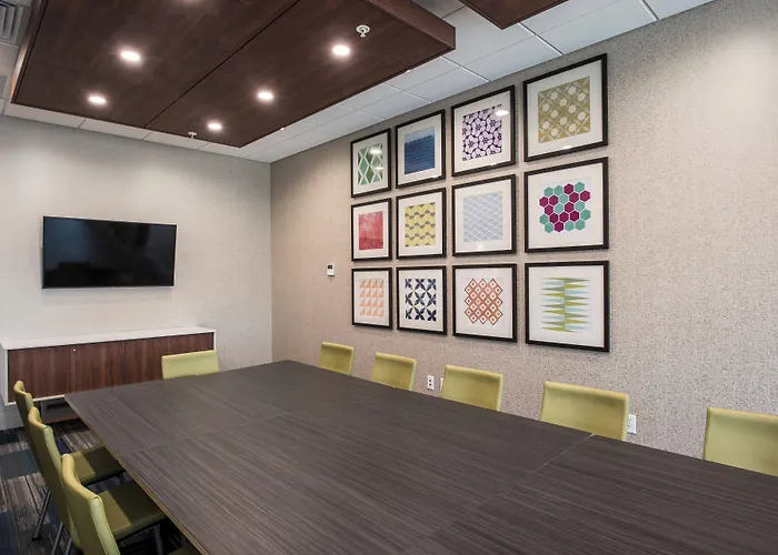 Holiday Inn Express & Suites - Phoenix North - Happy Valley By Ihg