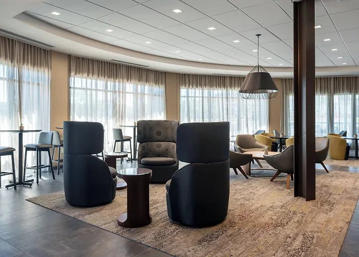 Courtyard By Marriott Petaluma Sonoma County
