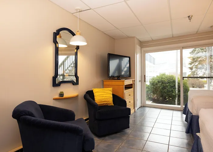 Kebek 3 Oceanside Motel