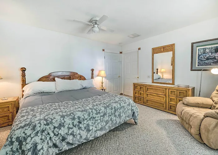 Caldwell Country Home On Quiet Acreage