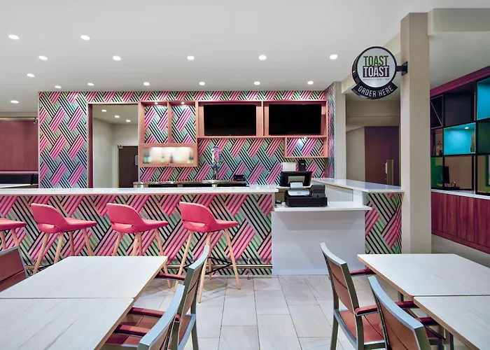 Holiday Inn - Erie By Ihg