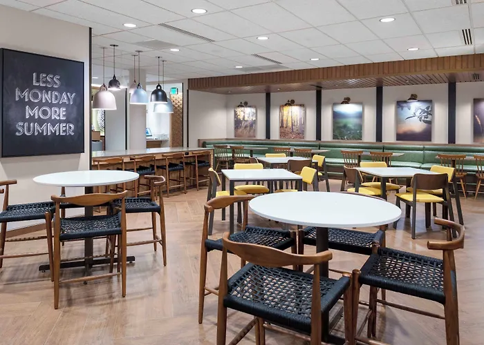 Fairfield By Marriott Inn & Suites Medford