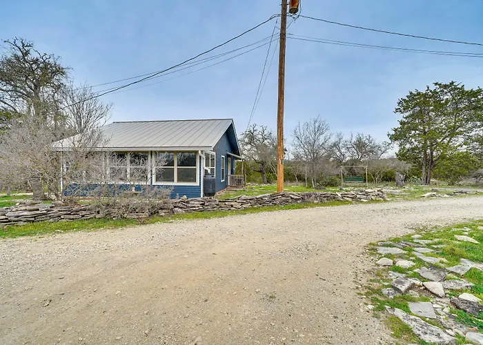 Cozy Kerrville Guest Cottage Near Guadalupe River!