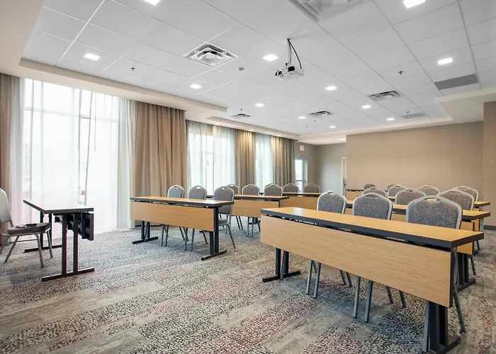 Courtyard By Marriott Jonesboro