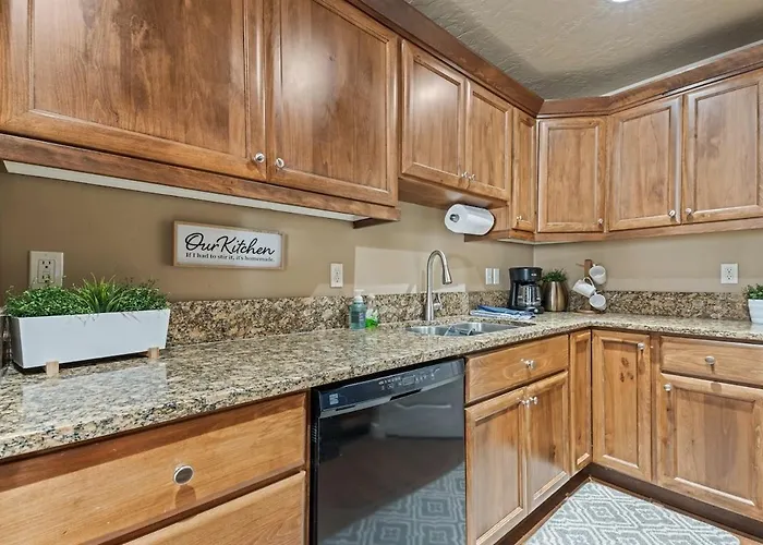 Smart Comfort 2 Bed 2 Bath Near College Of Idaho