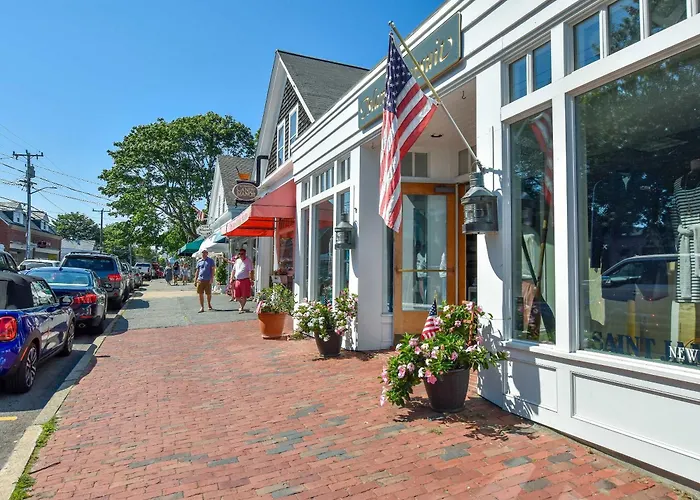 Located On Rail Trail By Beach & Downtown