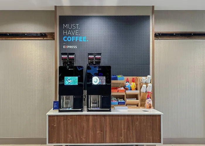 Holiday Inn Express & Suites - Elizabethtown North By Ihg