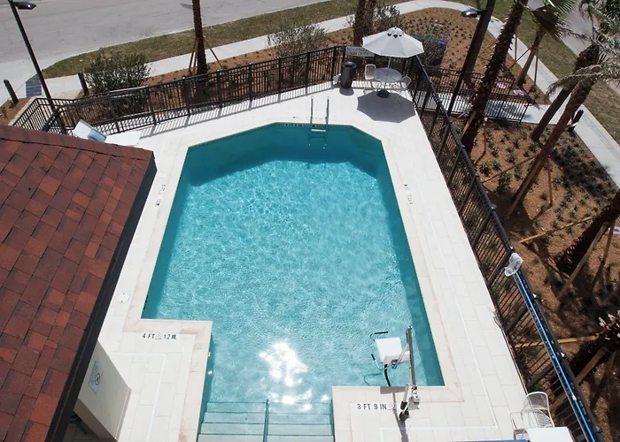 Fairfield Inn & Suites By Marriott Clearwater Beach