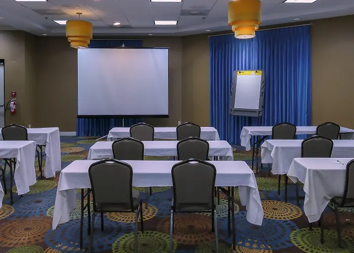 Holiday Inn - Fort Myers - Downtown Area By Ihg
