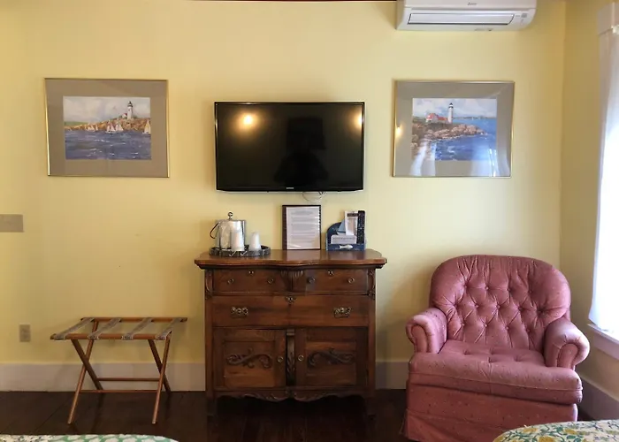 Central House Inn