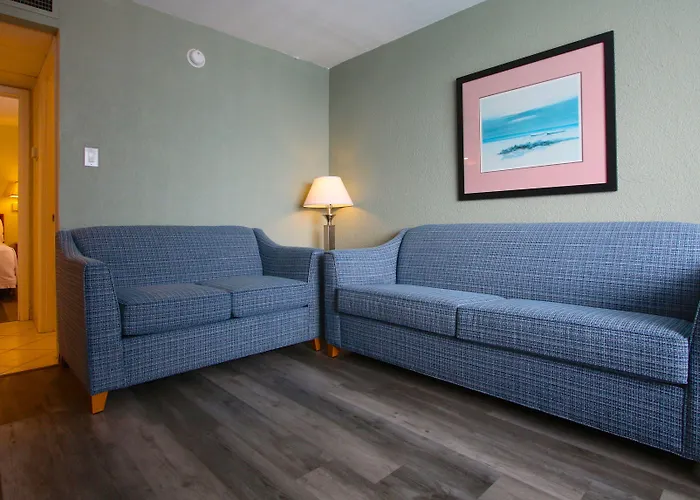 Crusader Oceanfront Resort