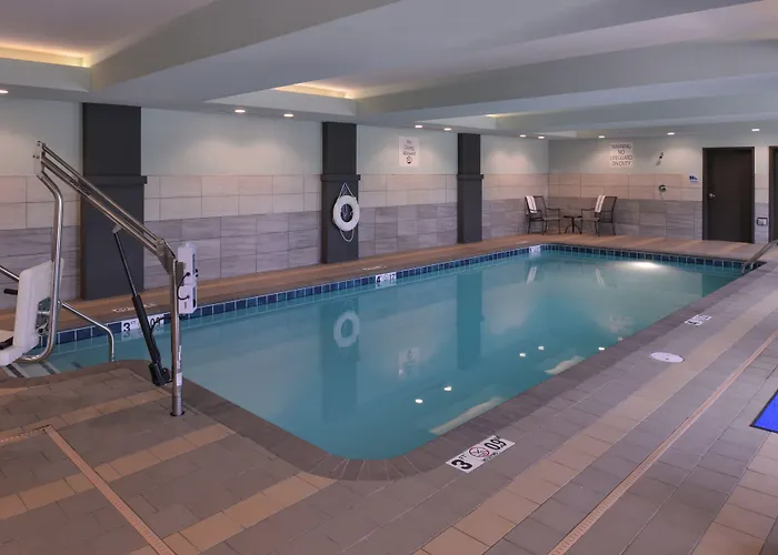 Holiday Inn Express And Suites Bryant - Benton Area By Ihg