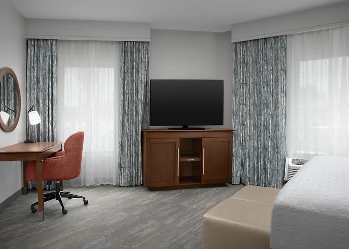 Hampton Inn And Suites By Hilton Vero Beach-Downtown