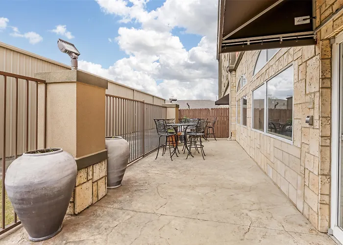 Best Western Plus Jfk Inn & Suites