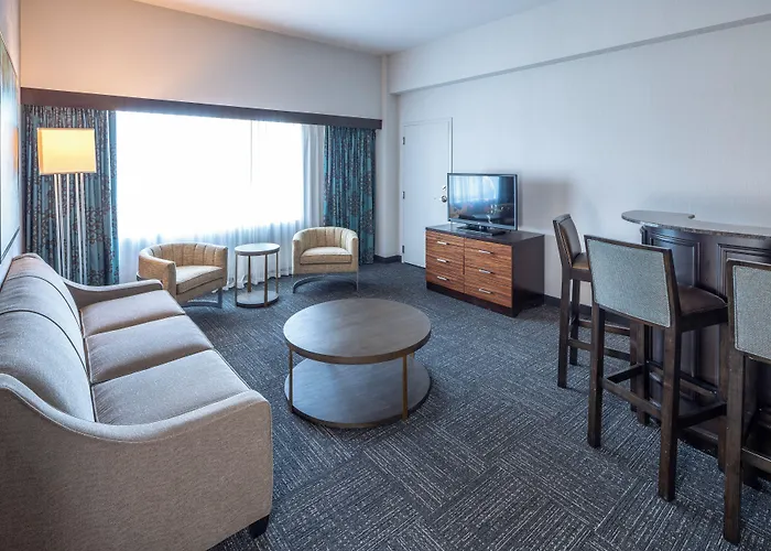 Akwesasne Mohawk Casino Resort And Players Inn Hotel