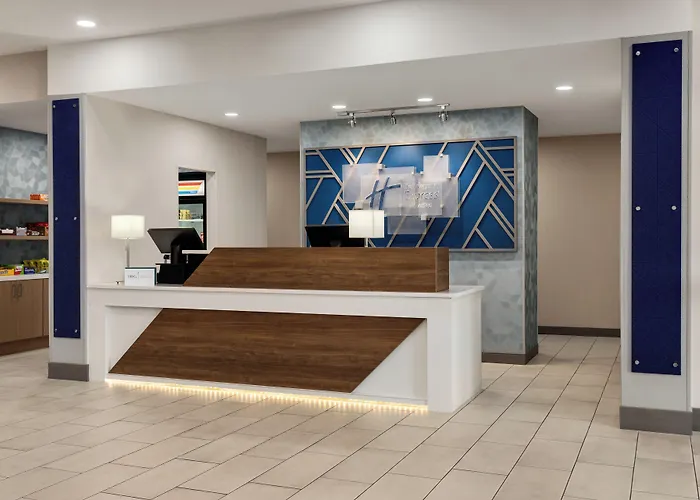 Holiday Inn Express & Suites Forrest City By Ihg