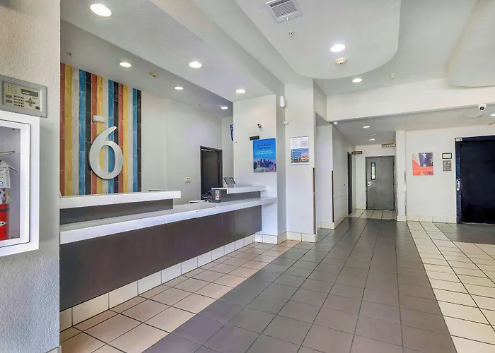 Motel 6-Cedar Park, Tx