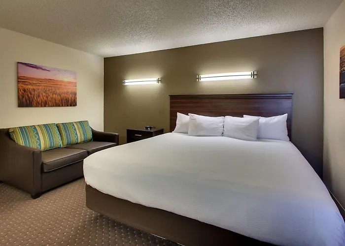 Everspring Inn