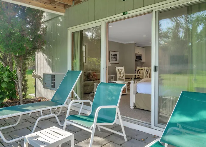 East Hampton House Resort