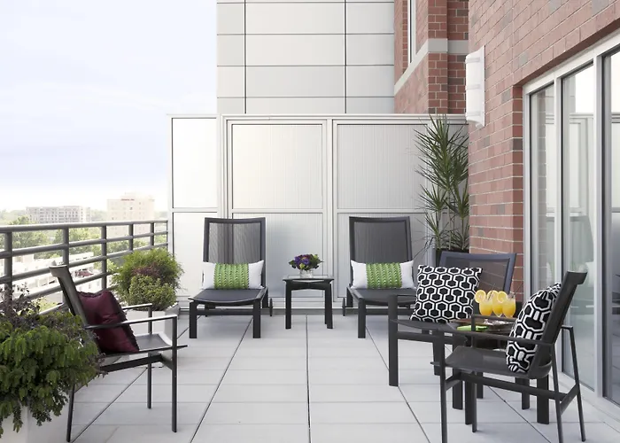 Hyatt House Charlotte Center City