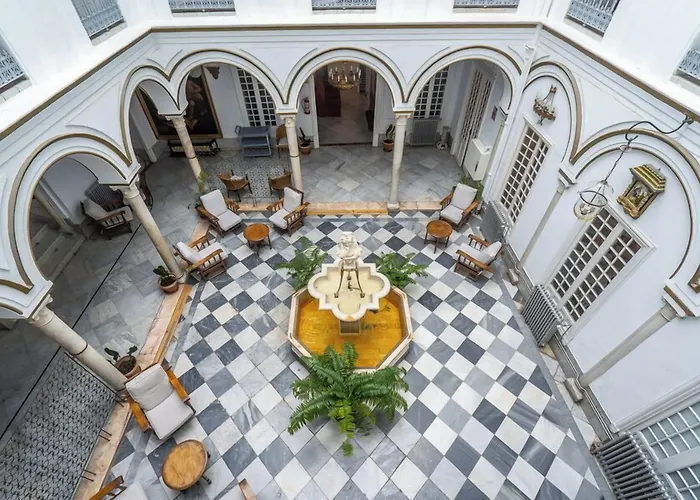 Hotel Simon