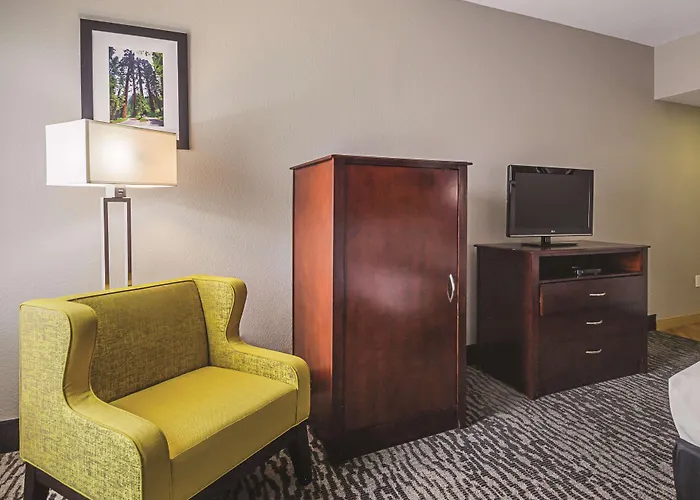 La Quinta By Wyndham Fresno Northwest