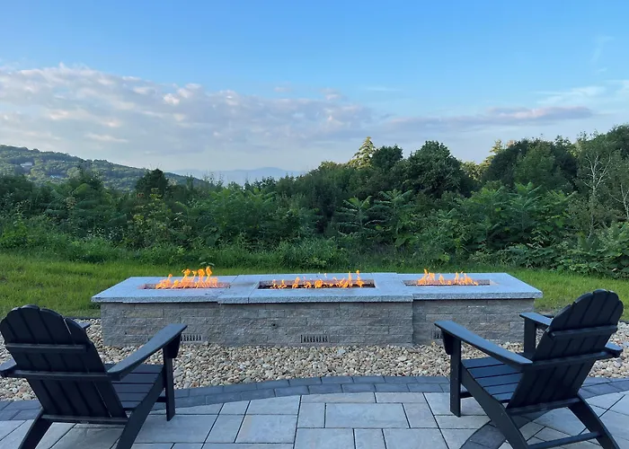 Gunstock Inn & Suites