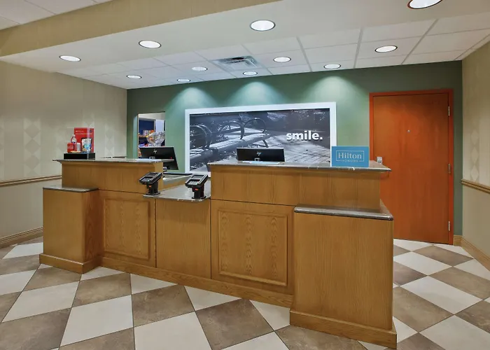 Hampton Inn & Suites Plattsburgh