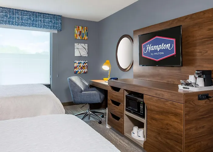 Hampton Inn & Suites Hopkinsville