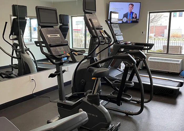 Holiday Inn Express Hotel & Suites Loveland By Ihg
