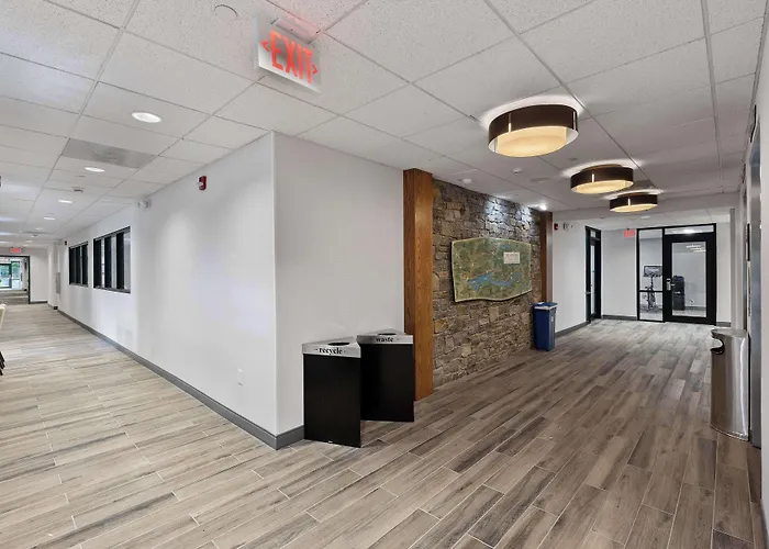 Hampton Inn & Suites Lake George