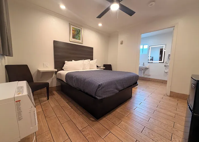Surfside Stay