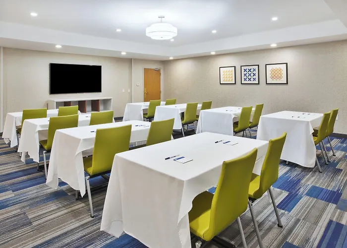 Holiday Inn Express Rochester-Victor By Ihg