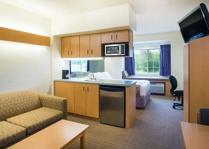 Microtel Inn & Suites By Wyndham Plattsburgh