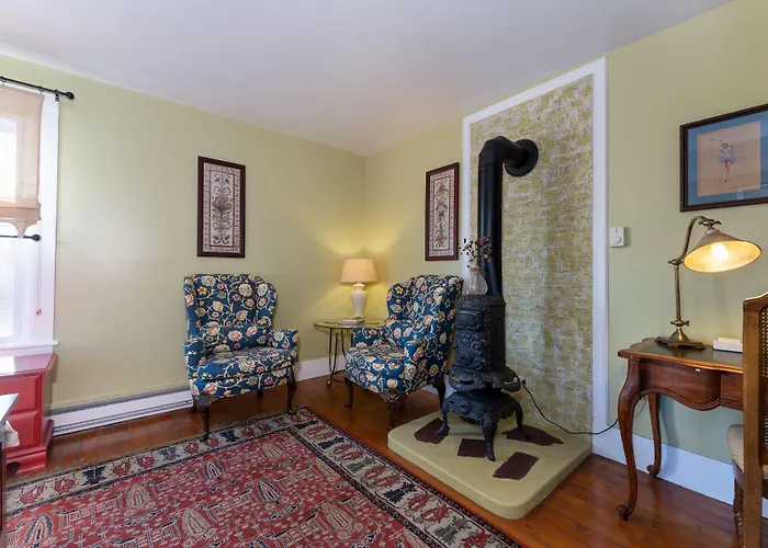 Saratoga Farmstead B&B