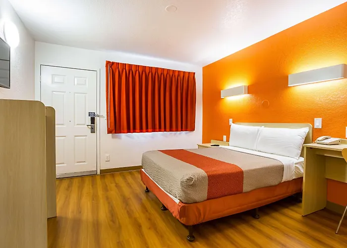 Motel 6 Mesa North