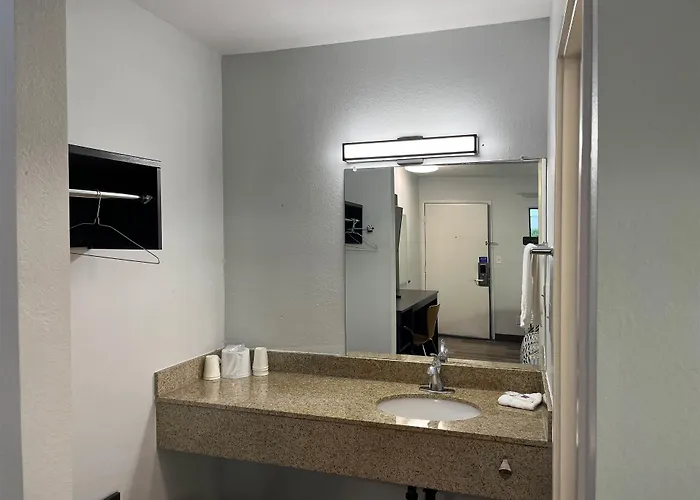 Motel 6-Elkton, Md