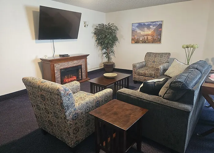 Broadway Inn Conference Center
