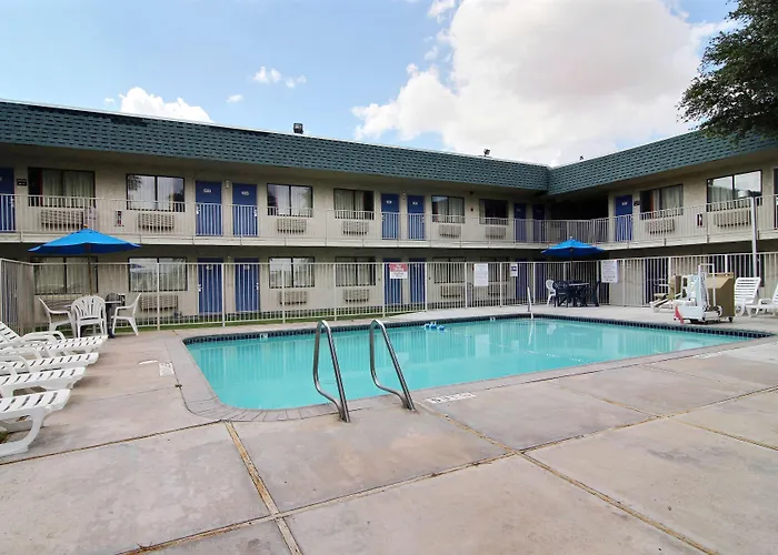 Motel 6-Fort Stockton, Tx