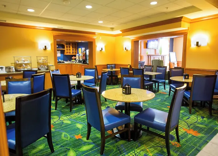 Fairfield Inn By Marriott Toronto Oakville