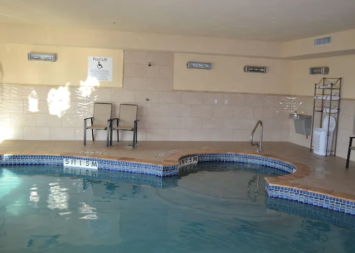 Holiday Inn Express Hotel & Suites Gainesville By Ihg
