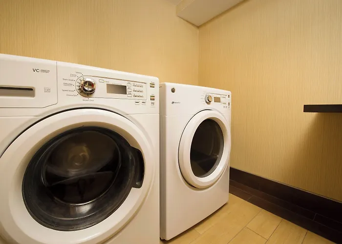 Fairfield Inn & Suites By Marriott Albany East Greenbush