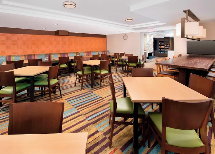 Fairfield Inn & Suites By Marriott Albany East Greenbush