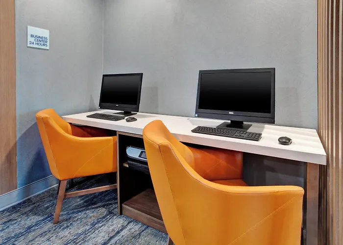 Holiday Inn Express Hotel & Suites Dover By Ihg