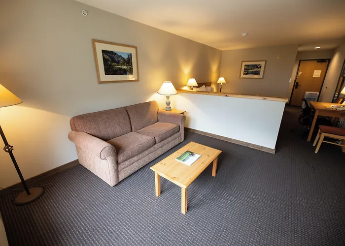 Best Western Plus Salmon Rapids Lodge